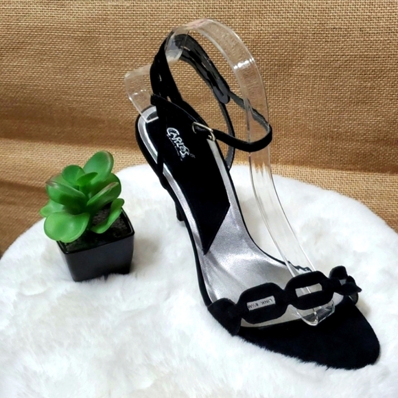 Carlos By Carlos Santana, Black Suede Peep Toe Heels - Picture 2 of 8